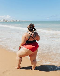 Whitney Way Thore feet photo 5