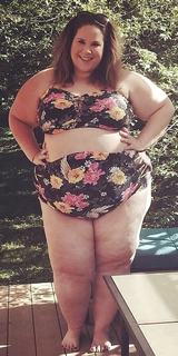Whitney Way Thore feet photo 1