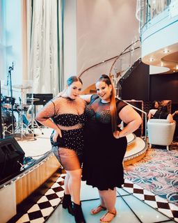Whitney Way Thore feet photo 18