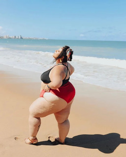 Whitney Way Thore feet photo 15