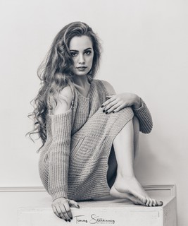 Wiktoria Gasiewska feet photo thumbnail