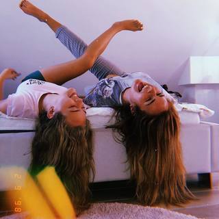 Wiktoria Gasiewska feet photo thumbnail