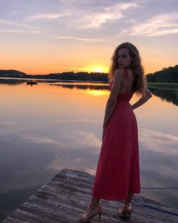 Wiktoria Gasiewska feet photo thumbnail