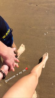 Wiktoria Gasiewska feet photo thumbnail