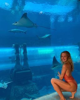 Wiktoria Gasiewska feet photo thumbnail