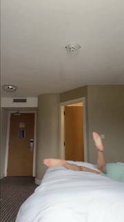 Wiktoria Gasiewska feet photo thumbnail