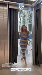 Wiktoria Gasiewska feet photo thumbnail
