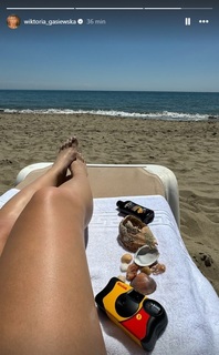 Wiktoria Gasiewska feet photo thumbnail