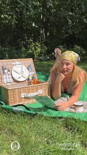Wiktoria Gasiewska feet photo thumbnail