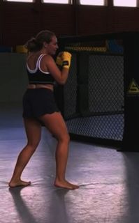 Wiktoria Gasiewska feet photo 7