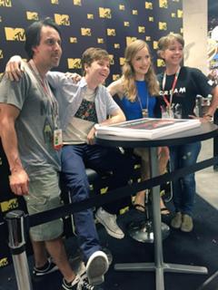 Willa Fitzgerald feet photo thumbnail