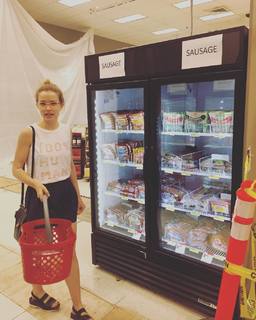 Willa Fitzgerald feet photo thumbnail