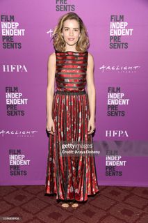 Willa Fitzgerald feet photo thumbnail