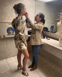 Willa Fitzgerald feet photo thumbnail