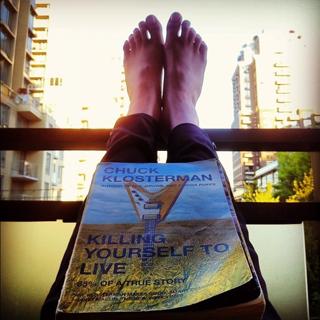 Willa Holland feet photo thumbnail