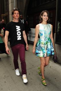 Willa Holland feet photo thumbnail