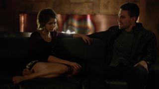 Willa Holland feet photo thumbnail