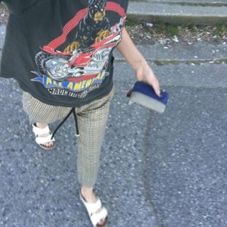Willa Holland feet photo thumbnail