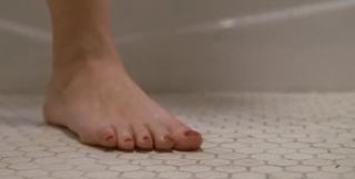 Willa Holland feet photo thumbnail