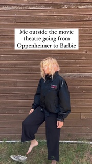 Willow Shields feet photo thumbnail