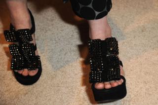 Winona Ryder feet photo thumbnail