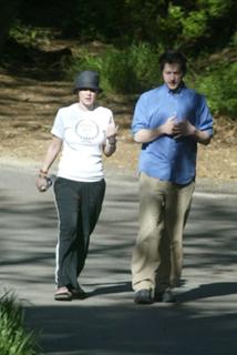 Winona Ryder feet photo thumbnail