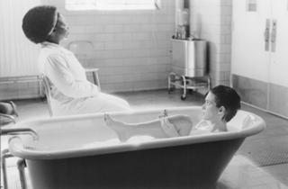 Winona Ryder feet photo thumbnail