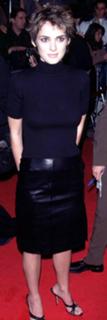 Winona Ryder feet photo thumbnail