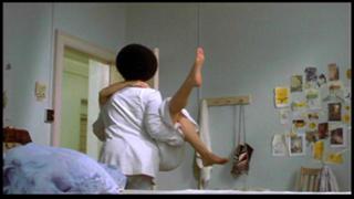 Winona Ryder feet photo thumbnail