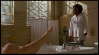 Winona Ryder feet photo thumbnail