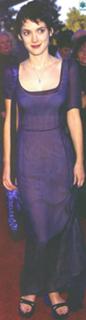 Winona Ryder feet photo thumbnail