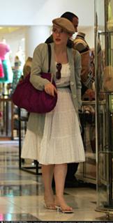 Winona Ryder feet photo thumbnail