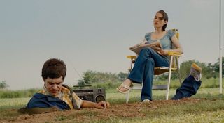 Winona Ryder feet photo thumbnail