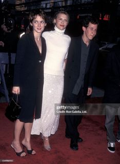 Winona Ryder feet photo 12