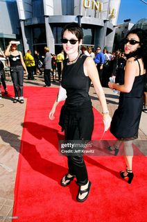 Winona Ryder feet photo 7