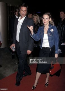 Winona Ryder feet photo 1