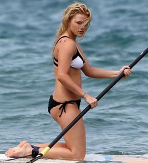 Witney Carson feet photo thumbnail