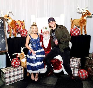 Witney Carson feet photo thumbnail