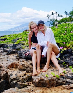 Witney Carson feet photo thumbnail