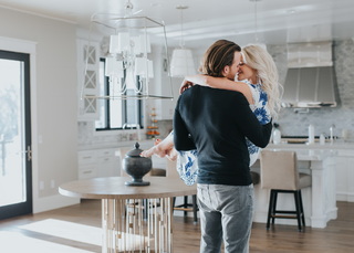 Witney Carson feet photo thumbnail