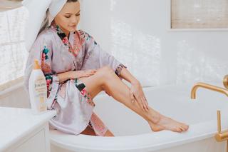 Witney Carson feet photo thumbnail