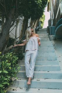 Witney Carson feet photo thumbnail