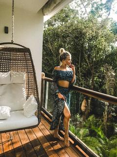 Witney Carson feet photo thumbnail