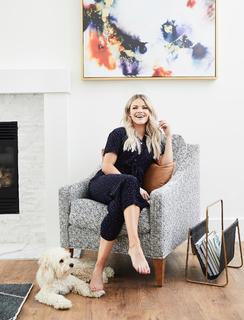Witney Carson feet photo thumbnail