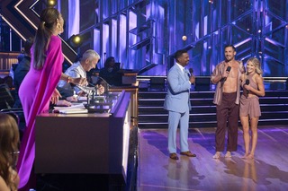 Witney Carson feet photo thumbnail