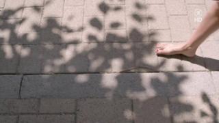 Wolke Hegenbarth feet photo thumbnail