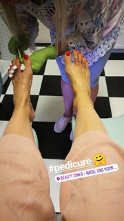 Wolke Hegenbarth feet photo thumbnail