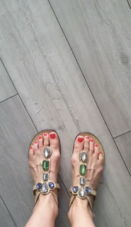 Wolke Hegenbarth feet photo thumbnail