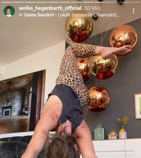 Wolke Hegenbarth feet photo thumbnail
