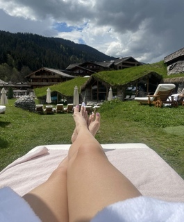 Wolke Hegenbarth feet photo thumbnail
